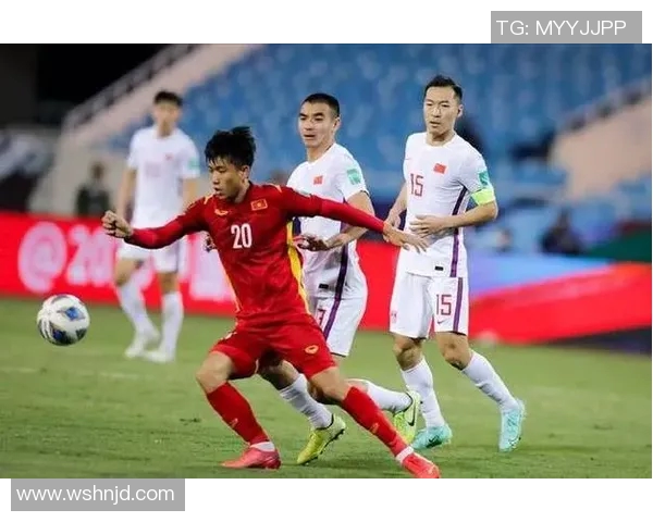 世亚预赛精彩对决越南队迎战泰国队争夺晋级名额